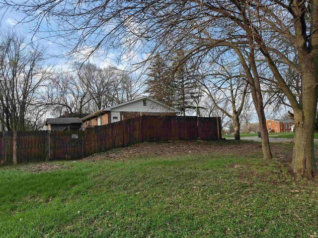 122 S Liberty Street, South Bend, IN 46619