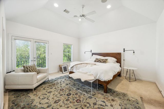 4013 Blossom Street, Houston, TX 77007