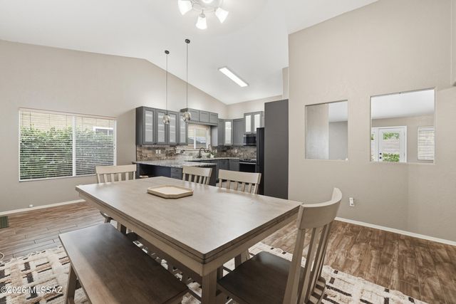 9696 E Paseo San Rosendo, Tucson, AZ 85747