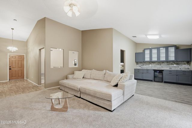 9696 E Paseo San Rosendo, Tucson, AZ 85747