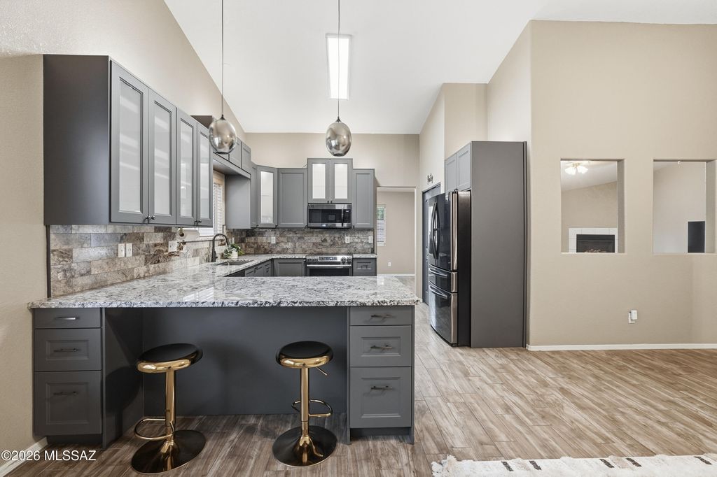 9696 E Paseo San Rosendo, Tucson, AZ 85747