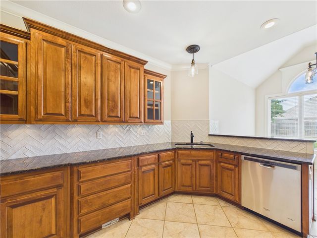 4424 W Collins Circle, Rogers, AR 72758