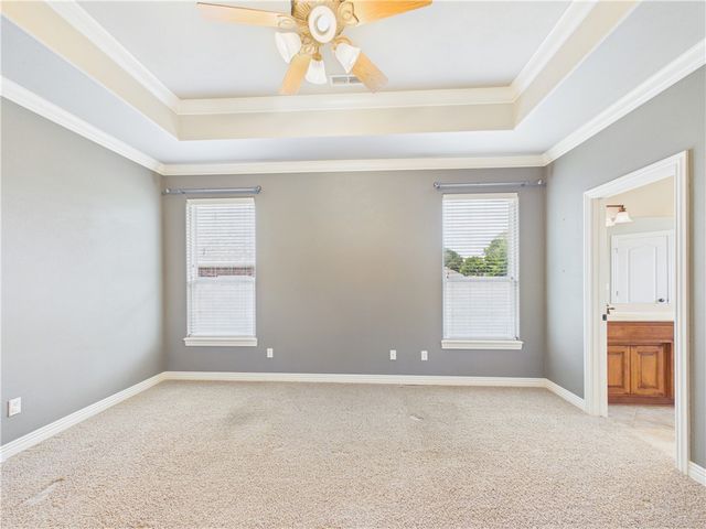4424 W Collins Circle, Rogers, AR 72758