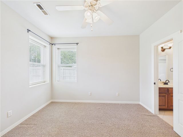 4424 W Collins Circle, Rogers, AR 72758
