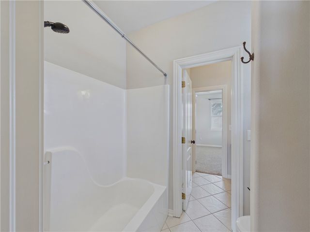 4424 W Collins Circle, Rogers, AR 72758