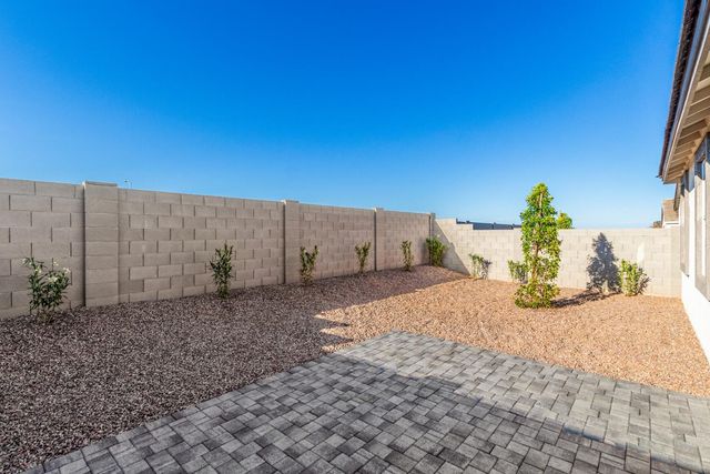 17824 W Vogel Avenue, Waddell, AZ 85355