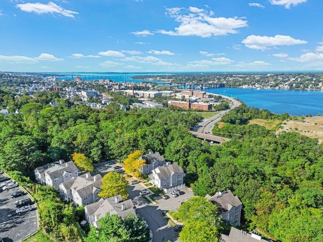 1810 Highland Ave. 22, Fall River, MA 02720