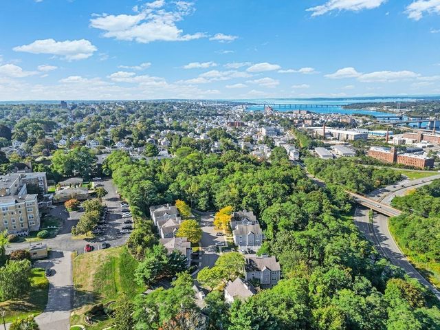 1810 Highland Ave. 22, Fall River, MA 02720