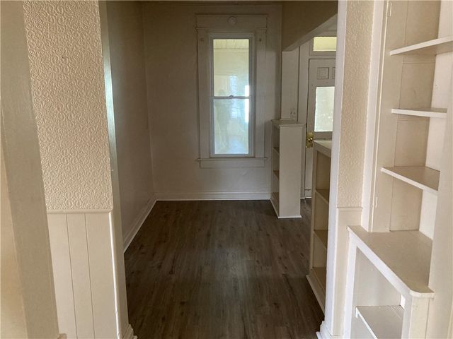 129 Park Ave, New Castle, PA 16101