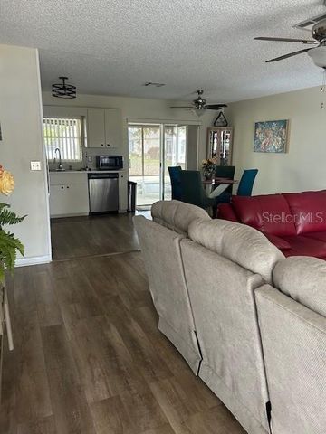 9748 SW 97 STREET, Ocala, FL 34481