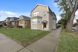 5901 N Navarre Avenue, Chicago, IL 60631