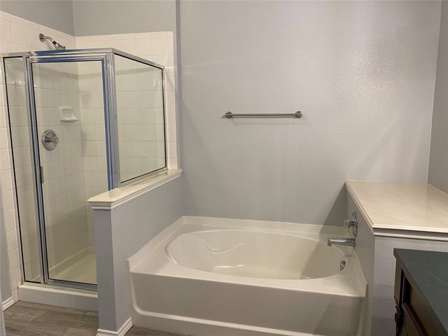 110 Creekview Drive, Wylie, TX 75098