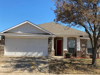 110 Creekview Drive, Wylie, TX 75098