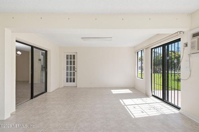 70 PERROTTI Lane, Palm Coast, FL 32164