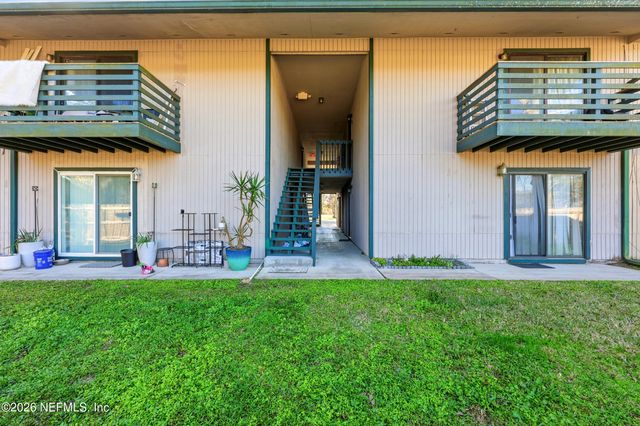 3765 CROWN POINT Road 9, Jacksonville, FL 32257