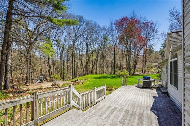 112 Hardy Road, Londonderry, NH 03053