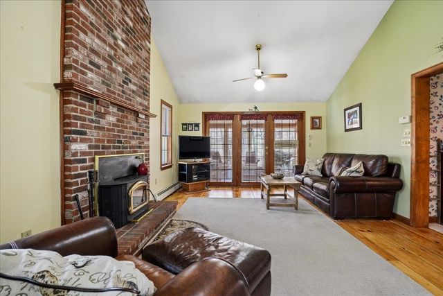 112 Hardy Road, Londonderry, NH 03053