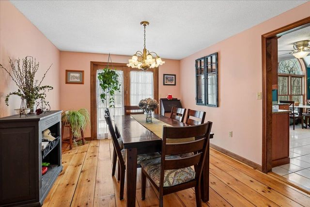 112 Hardy Road, Londonderry, NH 03053