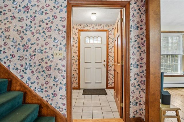 112 Hardy Road, Londonderry, NH 03053