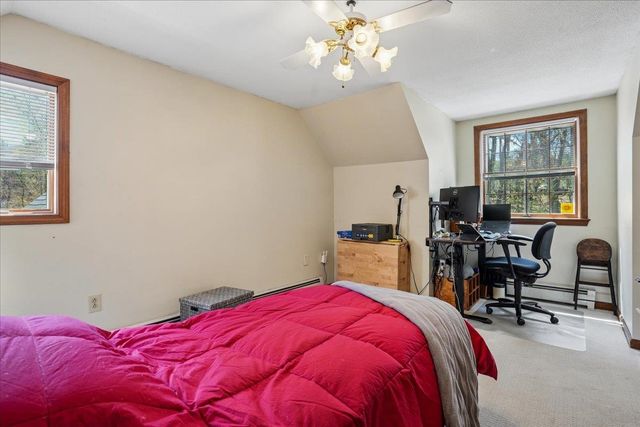 112 Hardy Road, Londonderry, NH 03053