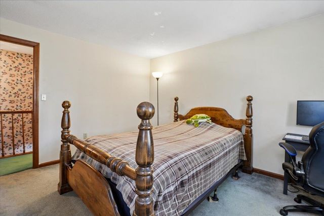 112 Hardy Road, Londonderry, NH 03053