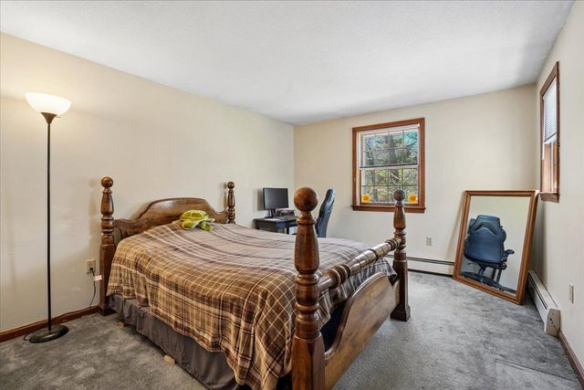 112 Hardy Road, Londonderry, NH 03053
