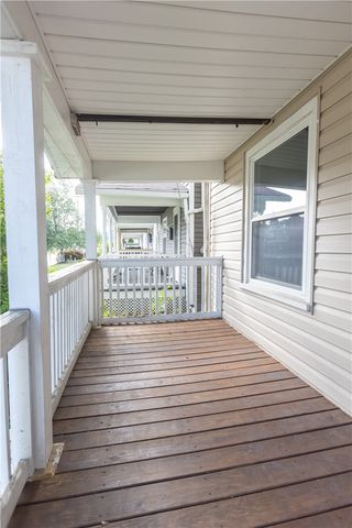 1345 4th Ave, Coraopolis, PA 15108