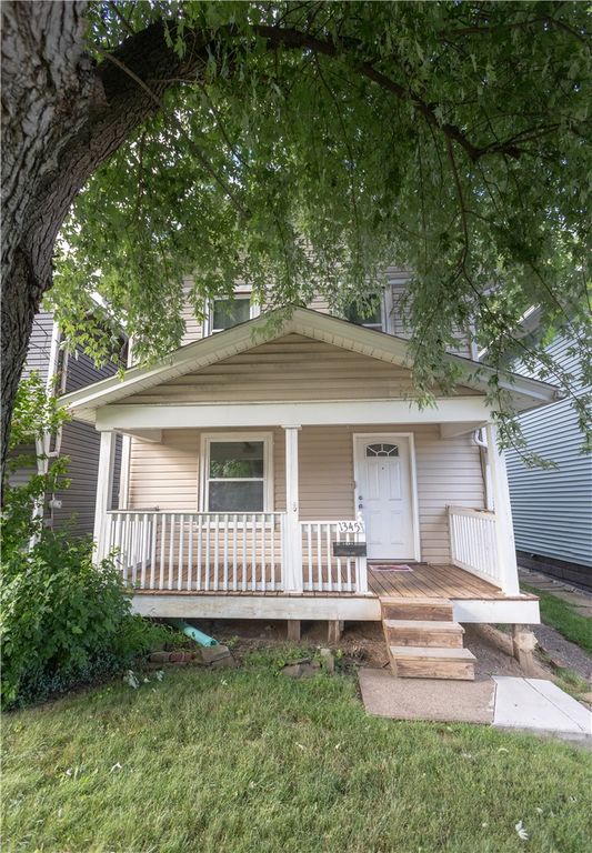 1345 4th Ave, Coraopolis, PA 15108