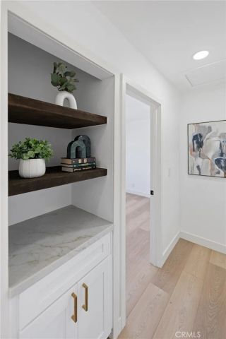 23832 La Rosa, Lake Forest, CA 92630