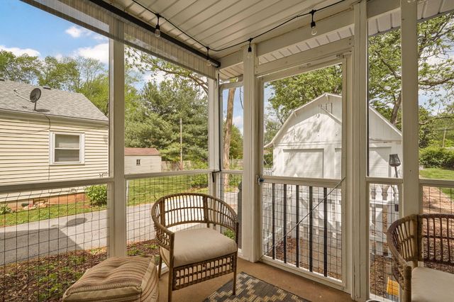 1449 E University Street, Springfield, MO 65804