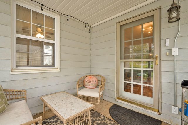 1449 E University Street, Springfield, MO 65804