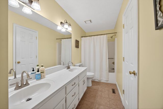 141 Debbie Lane, Ringgold, GA 30736