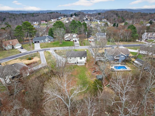 141 Debbie Lane, Ringgold, GA 30736