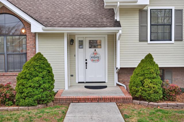 141 Debbie Lane, Ringgold, GA 30736