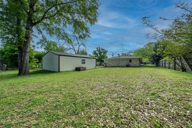 621 Athens, Canton, TX 75103