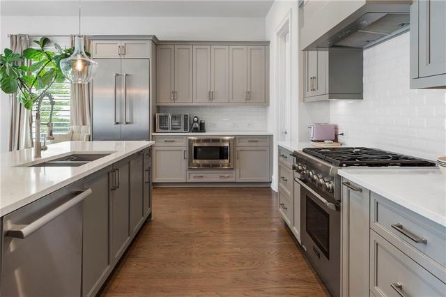 323 S Esplanade, Alpharetta, GA 30009