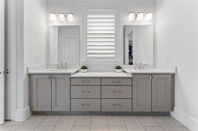 323 S Esplanade, Alpharetta, GA 30009