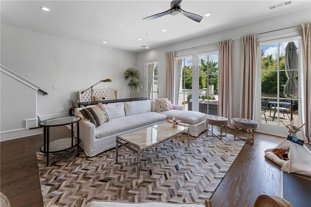 323 S Esplanade, Alpharetta, GA 30009