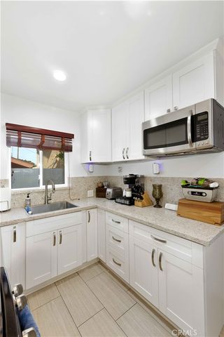618 W 21st, Long Beach, CA 90806