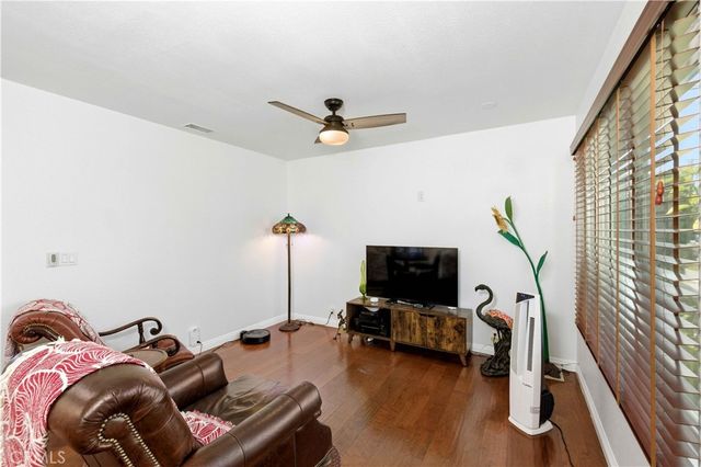 618 W 21st, Long Beach, CA 90806