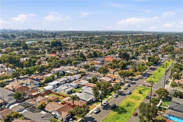 618 W 21st, Long Beach, CA 90806
