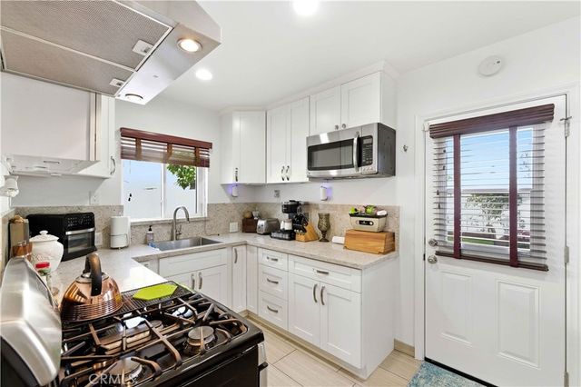 618 W 21st, Long Beach, CA 90806