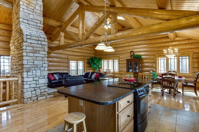 12943 W County Road M, Evansville, WI 53536