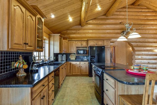 12943 W County Road M, Evansville, WI 53536