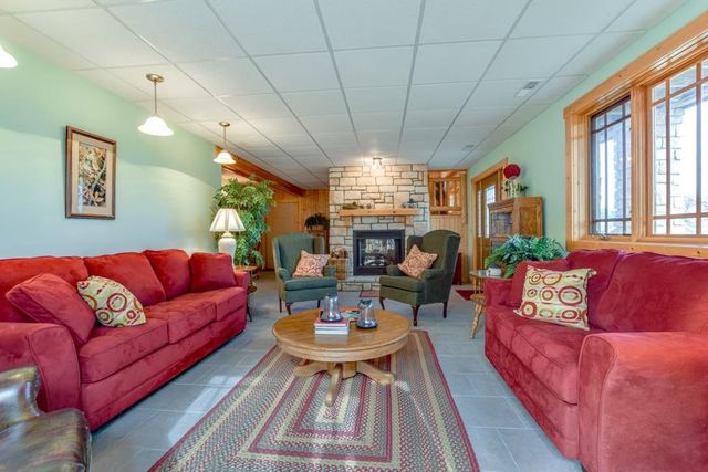 12943 W County Road M, Evansville, WI 53536