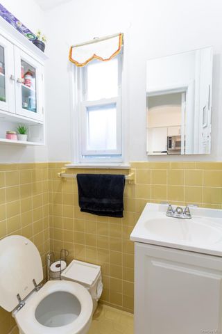 80-50 214th Street, Hollis Hills, NY 11427