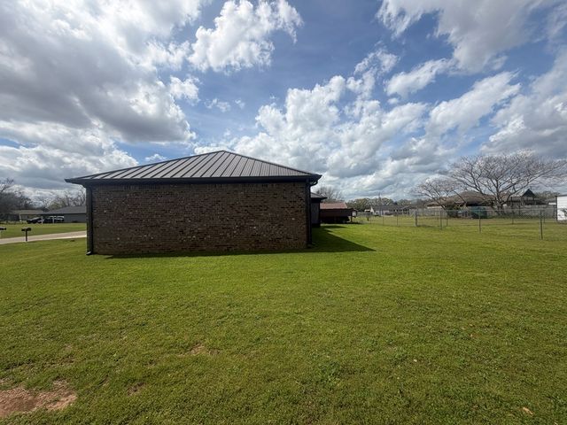 49 Gardenia, Midland City, AL 36350