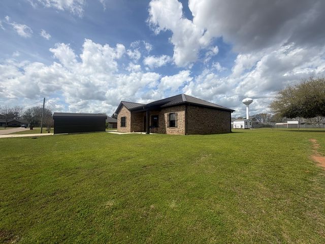 49 Gardenia, Midland City, AL 36350