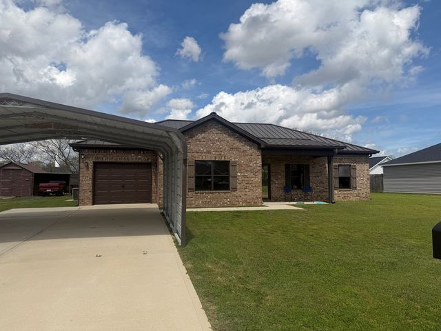 49 Gardenia, Midland City, AL 36350