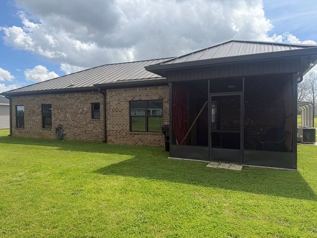 49 Gardenia, Midland City, AL 36350